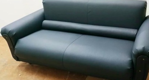 Обивка дивана на дому. Коломенская